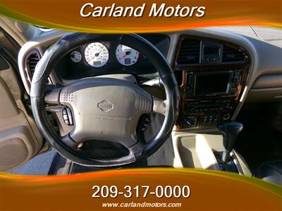 2001 Nissan Pathfinder SE - Photo 14 - Stockton, CA 95205