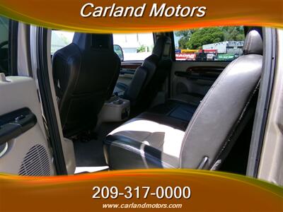 2005 Ford Excursion Eddie Bauer   - Photo 14 - Stockton, CA 95205