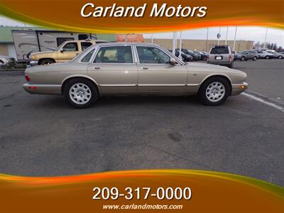1999 Jaguar XJ8 - Photo 8 - Stockton, CA 95205