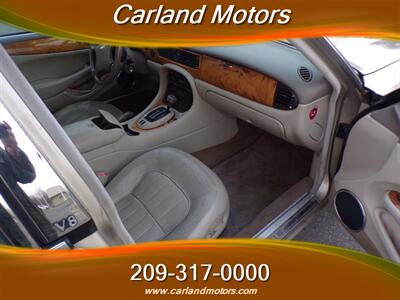 1999 Jaguar XJ8 - Photo 12 - Stockton, CA 95205