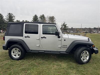 2011 Jeep Wrangler Unlimited Sport   - Photo 6 - Burlington, MA 01803