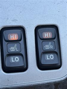 2003 Toyota Land Cruiser - Photo 13 - Burlington, MA 01803