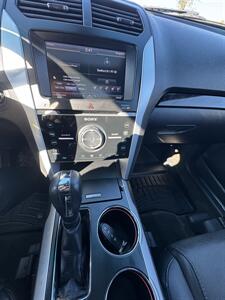 2014 Ford Explorer Limited - Photo 13 - Burlington, MA 01803