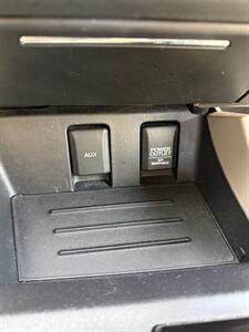 2014 Honda Civic LX - Photo 10 - Burlington, MA 01803