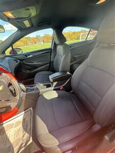2017 Chevrolet Cruze LT Auto   - Photo 8 - Burlington, MA 01803