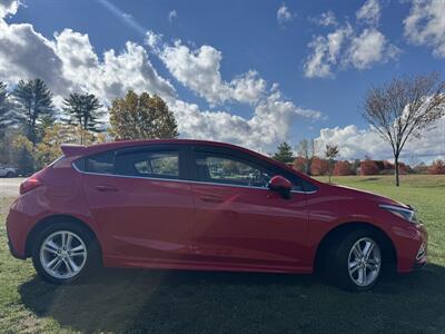 2017 Chevrolet Cruze LT Auto   - Photo 6 - Burlington, MA 01803