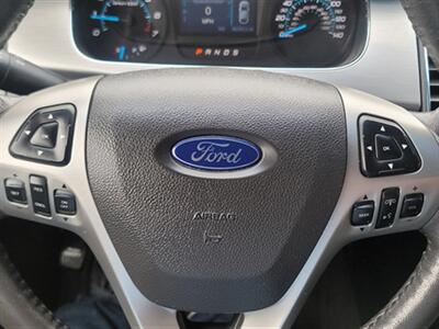 2017 Ford Taurus SEL   - Photo 20 - Vista, CA 92084