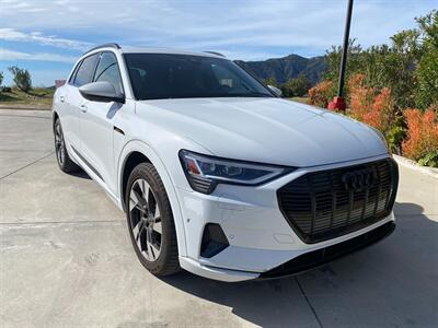 2022 Audi e-tron quattro Premium   - Photo 2 - La Crescenta, CA 91214