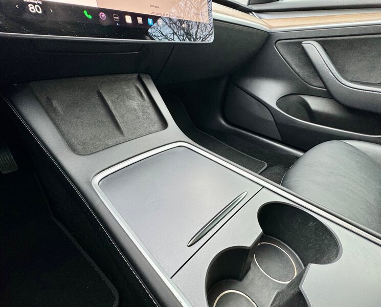 2022 Tesla Model 3 Long Range photo