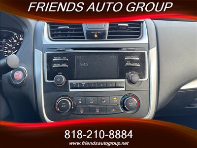 2017 Nissan Altima 2.5 SR   - Photo 19 - Van Nuys, CA 91406
