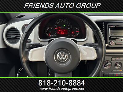 2012 Volkswagen Beetle Premiere   - Photo 17 - Van Nuys, CA 91406