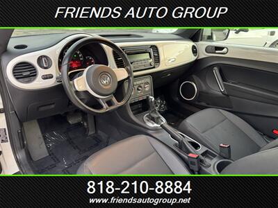 2012 Volkswagen Beetle Premiere   - Photo 11 - Van Nuys, CA 91406