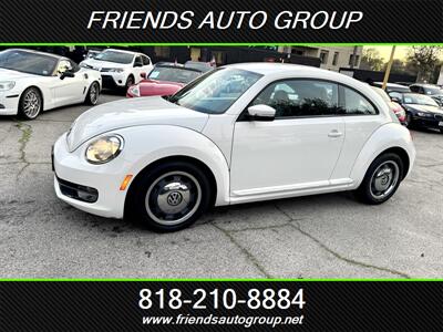 2012 Volkswagen Beetle Premiere   - Photo 8 - Van Nuys, CA 91406