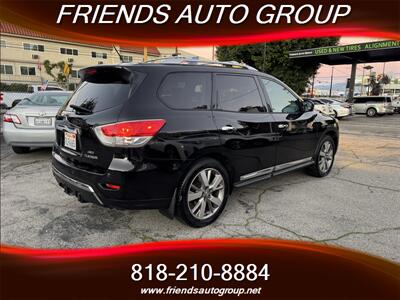 2013 Nissan Pathfinder Platinum   - Photo 10 - Van Nuys, CA 91406