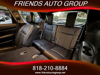 2013 Nissan Pathfinder Platinum   - Photo 19 - Van Nuys, CA 91406