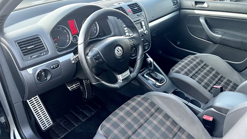 2008 Volkswagen GTI photo