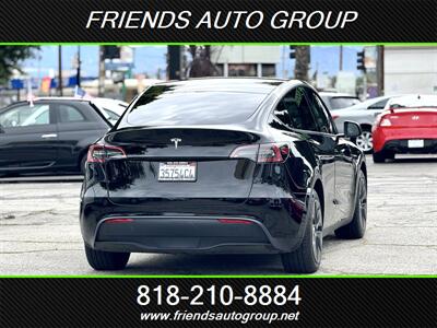 2024 Tesla Model Y Long Range   - Photo 4 - Van Nuys, CA 91406