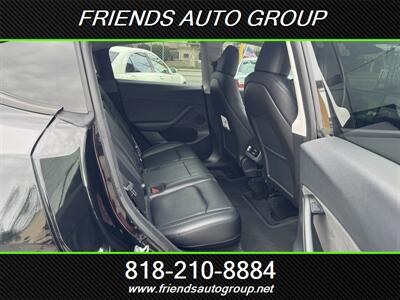 2024 Tesla Model Y Long Range   - Photo 15 - Van Nuys, CA 91406