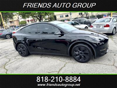 2024 Tesla Model Y Long Range   - Photo 10 - Van Nuys, CA 91406