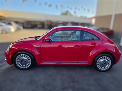 2014 Volkswagen Beetle-Classic 2.5L PZEV   - Photo 8 - Los Angeles, CA 90045