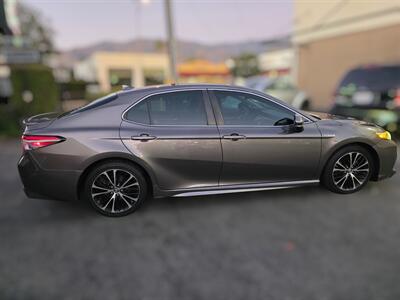 2018 Toyota Camry Hybrid SE - Photo 7 - Los Angeles, CA 90045