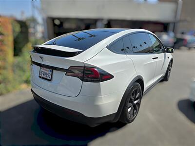 2022 Tesla Model X   - Photo 5 - Pasadena, CA 91106