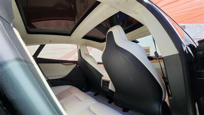 2018 Tesla Model S 75D   - Photo 17 - Pasadena, CA 91106