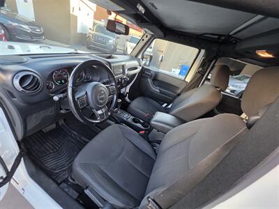 2018 Jeep Wrangler JK Unlimited Sport   - Photo 13 - Los Angeles, CA 90045