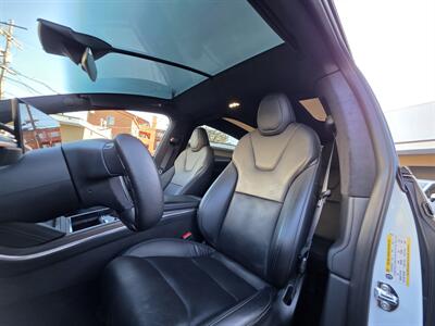 2022 Tesla Model X   - Photo 17 - Los Angeles, CA 90045