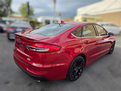 2020 Ford Fusion SE - Photo 4 - Los Angeles, CA 90045
