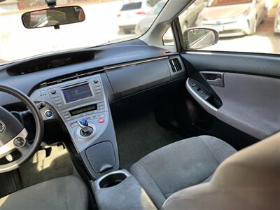 2015 Toyota Prius Two   - Photo 12 - Pasadena, CA 91106