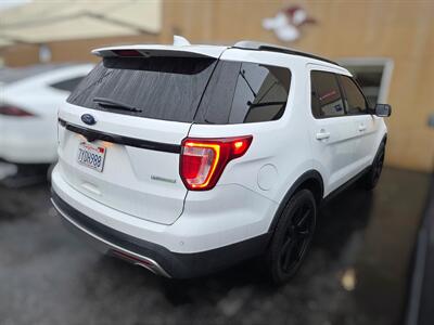 2017 Ford Explorer XLT - Photo 5 - Los Angeles, CA 90045