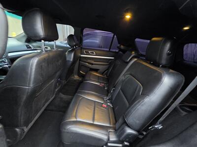 2017 Ford Explorer XLT - Photo 9 - Los Angeles, CA 90045