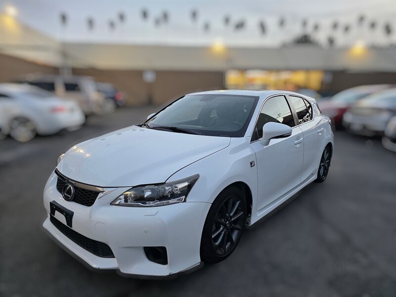 2013 Lexus CT Base