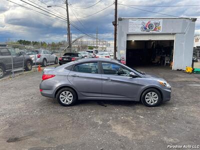 2017 Hyundai Accent SE   - Photo 7 - Wilmington, DE 19802-1357