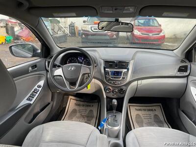 2017 Hyundai Accent SE   - Photo 15 - Wilmington, DE 19802-1357