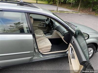 2009 Subaru Outback 2.5i   - Photo 9 - Wilmington, DE 19802-1357