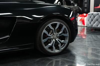 2014 Audi R8 5.2 quattro Spyder  ****MSRP 187,400.00**** - Photo 37 - San Ramon, CA 94583