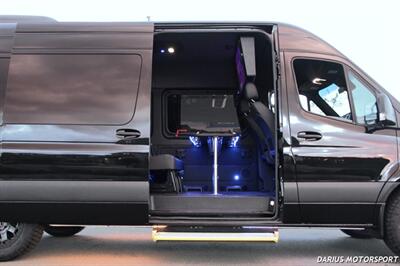 2024 Mercedes-Benz Sprinter 2500  ***20K IN UPGRADES*** - Photo 48 - San Ramon, CA 94583