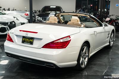 2015 Mercedes-Benz SL 550  ****ONE OWNER**** BRAND NEW CONDITION**** - Photo 14 - San Ramon, CA 94583