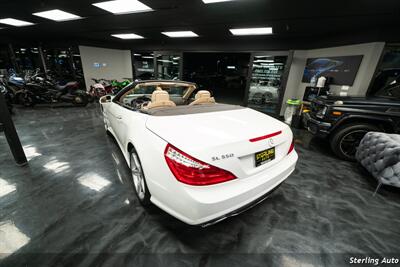 2015 Mercedes-Benz SL 550  ****ONE OWNER**** BRAND NEW CONDITION**** - Photo 17 - San Ramon, CA 94583