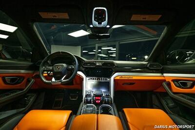 2020 Lamborghini Urus  ORANGE INTERIOR - Photo 12 - San Ramon, CA 94583