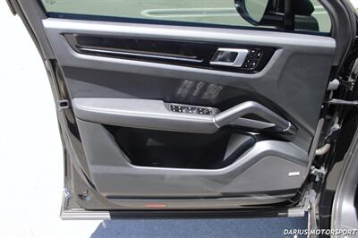2019 Porsche Cayenne S  ***MSRP $89,820K*** - Photo 24 - San Ramon, CA 94583