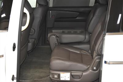 2012 Honda Odyssey Touring   - Photo 6 - Kitchener, ON N2B 3E3