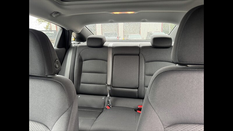 2024 Chevrolet Malibu LT - Photo 16 - Spring Valley, MN 55975