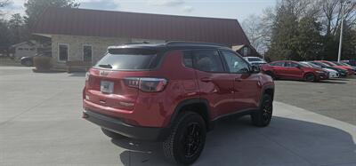 2018 Jeep Compass Trailhawk   - Photo 8 - Spring Valley, MN 55975