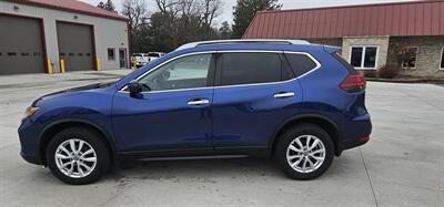 2019 Nissan Rogue SV   - Photo 2 - Spring Valley, MN 55975