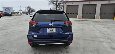 2019 Nissan Rogue SV   - Photo 6 - Spring Valley, MN 55975