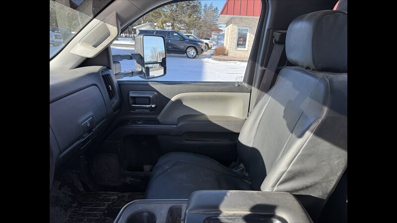 2019 Chevrolet Silverado 3500HD CC Work Truck - Photo 12 - Spring Valley, MN 55975