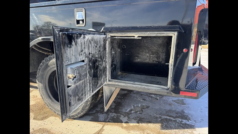 2019 Chevrolet Silverado 3500HD CC Work Truck - Photo 16 - Spring Valley, MN 55975